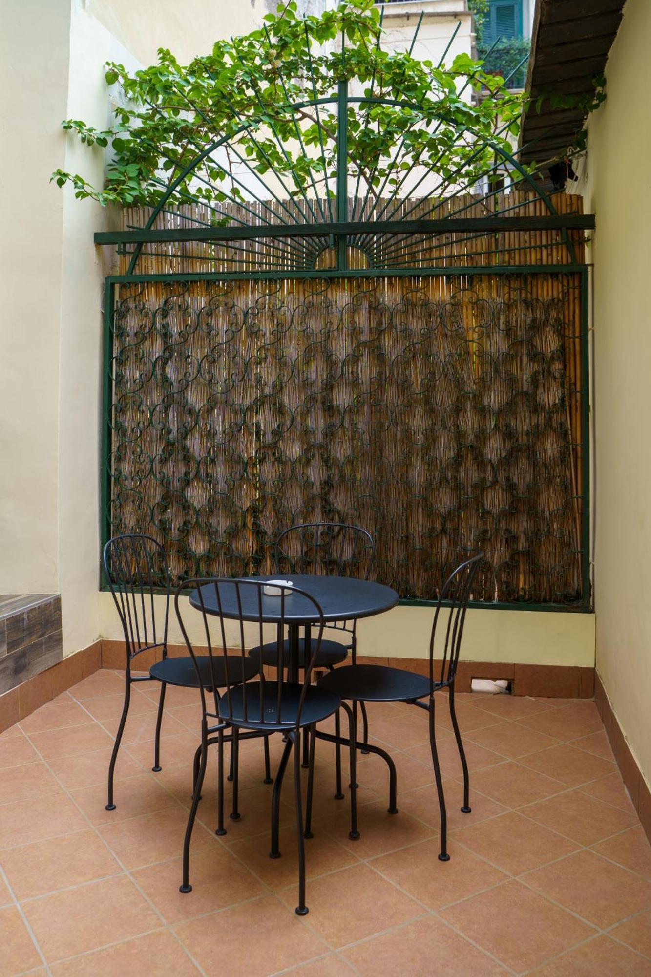 Chiatamone Relais Apartamento Nápoles